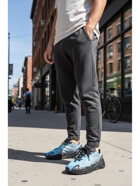 Adidas Yeezy Boost 700 MNVN In Color Bright Cyan GZ3079 Men's Size 8.5
